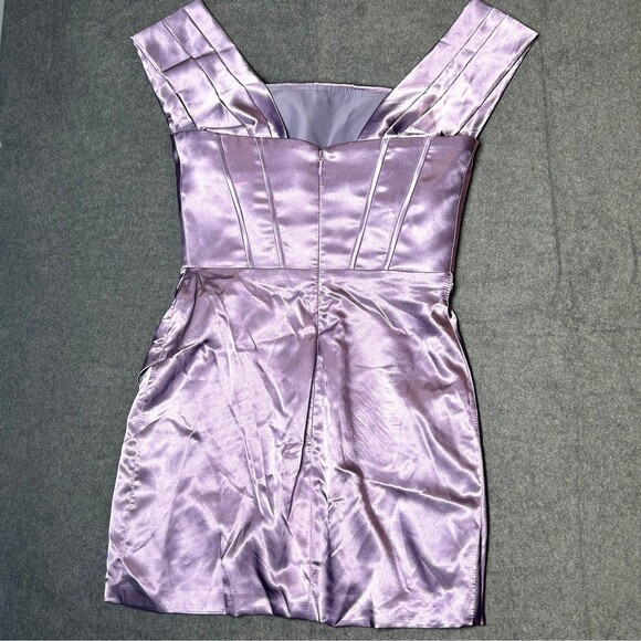 Milly Bridal Formal Off Shoulder Dress Purple Womens Size 8 NWOT - Picture 2 of 9